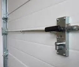 Scottsdale Locksmith Service Scottsdale, AZ 602-687-1388 - 17aa-Garage-Door-Locks